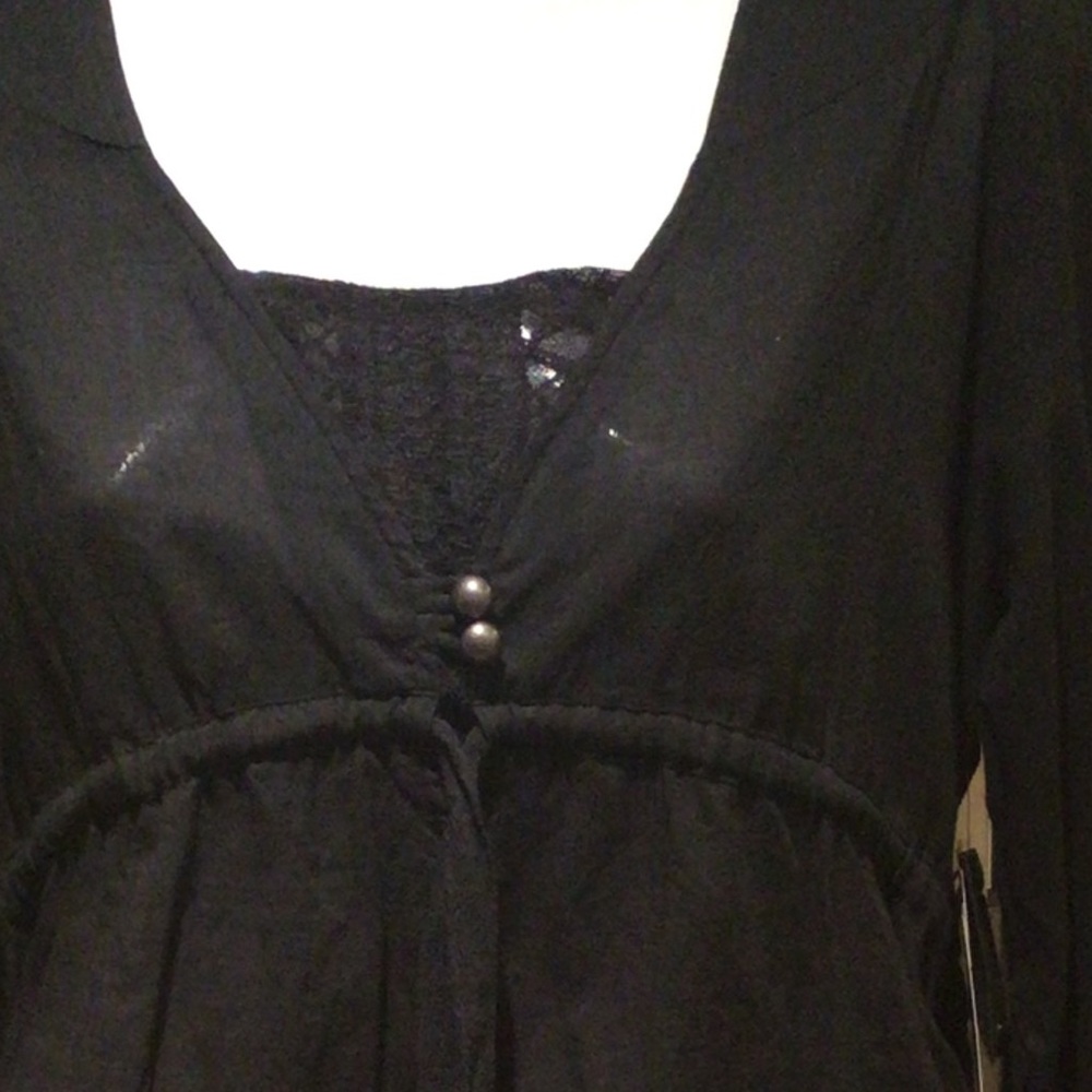 💕💕HOST PICK💕💕NWT Black slip on bell long sleeve top boho cotton top - Picture 3 of 5